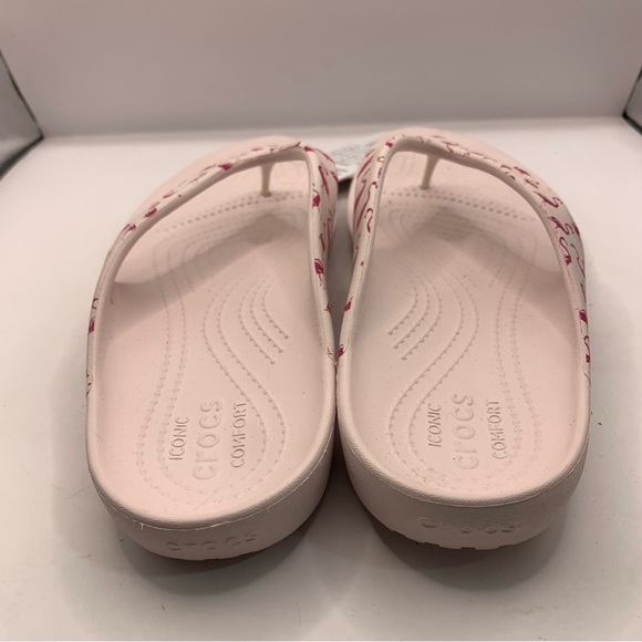 NWT Crocs Flamingo Design Flip Flops Womens dusty pink size 9 F17 - Picture 2 of 4